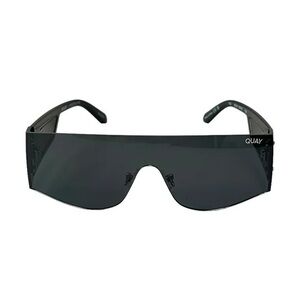 Quay New Wave Black Sunglasses